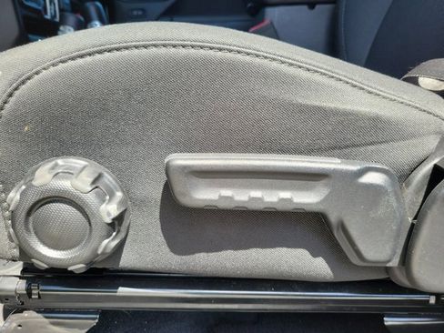 Used 2022 Jeep Wrangler Unlimited Sport AWD/4WD image 19