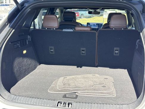 Certified 2023 Lincoln Nautilus Reserve w/ Equipment Group 201A image 11