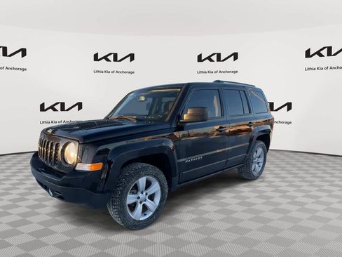 Used 2015 Jeep Patriot Latitude image 4