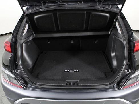 Certified 2022 Hyundai Kona Limited FWD image 18