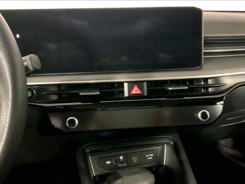 Certified 2025 Kia K5 LXS FWD image 6
