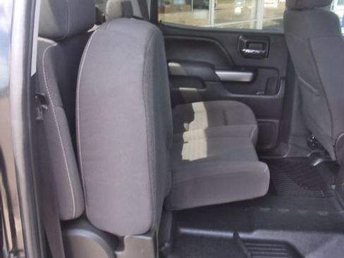 Used 2018 Chevrolet Silverado 1500 LT w/ All Star Edition AWD/4WD image 26
