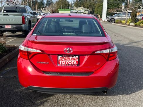 Used 2016 Toyota Corolla S Premium image 8