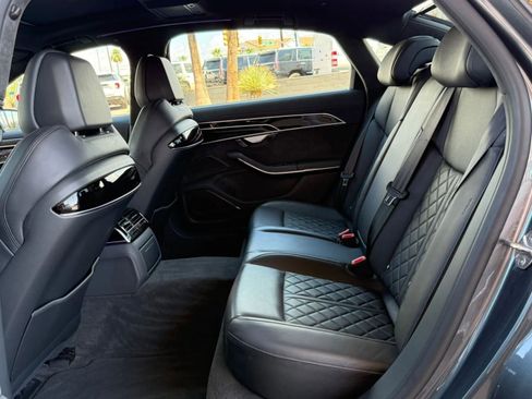 Used 2021 Audi S8 L w/ S8 Executive Package image 39