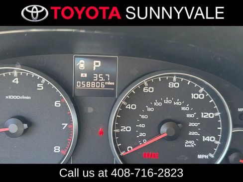 Used 2014 Subaru Outback 2.5i Premium w/ Moonroof Package AWD/4WD image 3