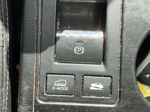 Used 2018 Subaru Outback 3.6R Limited image 15