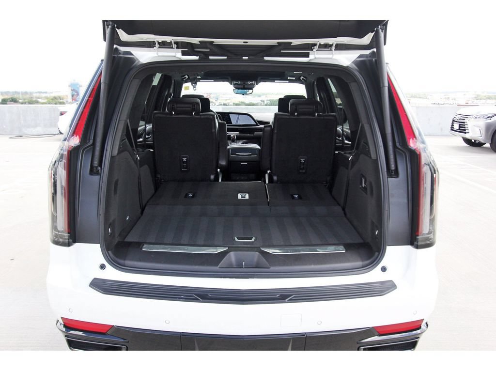 Used 2023 Cadillac Escalade Sport Platinum AWD/4WD image 31