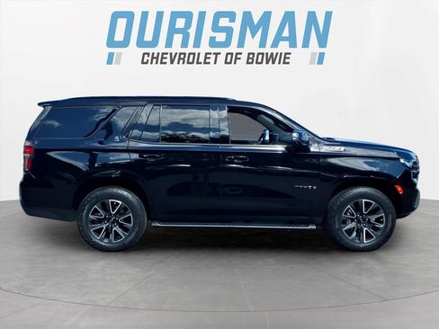 Used 2023 Chevrolet Tahoe Z71 w/ Luxury Package AWD/4WD image 2