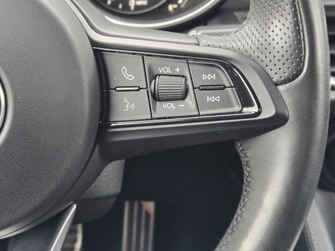 Used 2022 Alfa Romeo Stelvio Ti w/ Active Assist Plus Package image 35