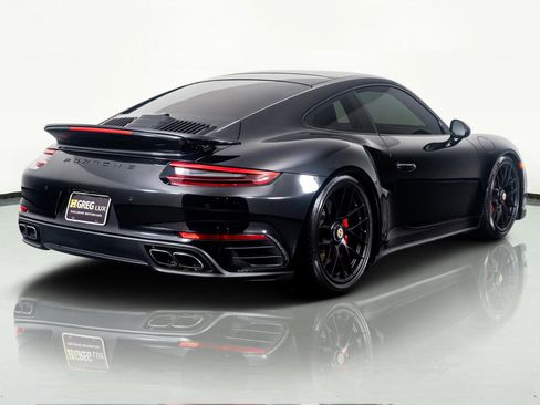 Used 2019 Porsche 911 Turbo w/ Light Design Package image 10