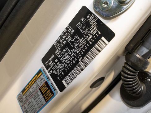 Certified 2024 Kia Telluride S w/ S Sunroof Package image 22