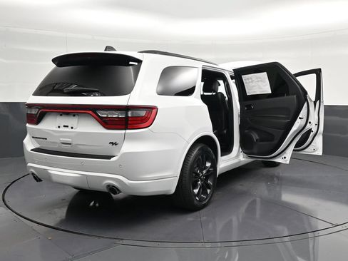 Used 2023 Dodge Durango R/T RWD image 40