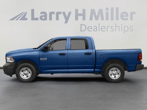 Used 2019 RAM 1500 Express RWD image 3