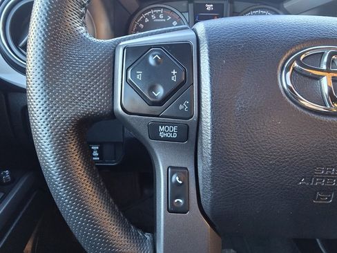 Certified 2022 Toyota Tacoma TRD Pro image 25