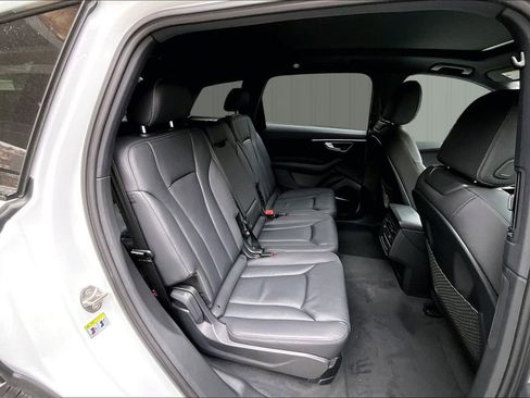 New 2026 Audi Q7 2.0T Premium AWD/4WD image 10