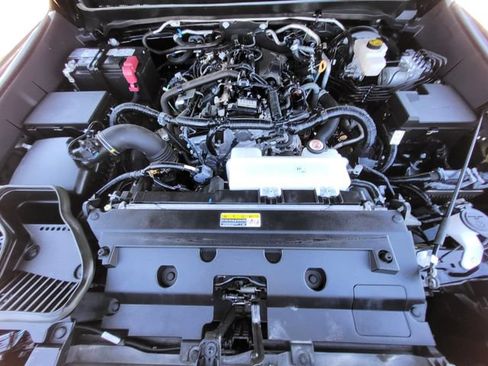 Used 2024 Toyota Tacoma SR w/ SR Upgrade Package AWD/4WD image 11