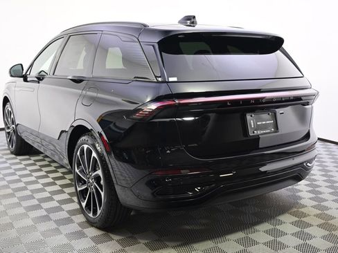 New 2026 Lincoln Nautilus Black Label image 3