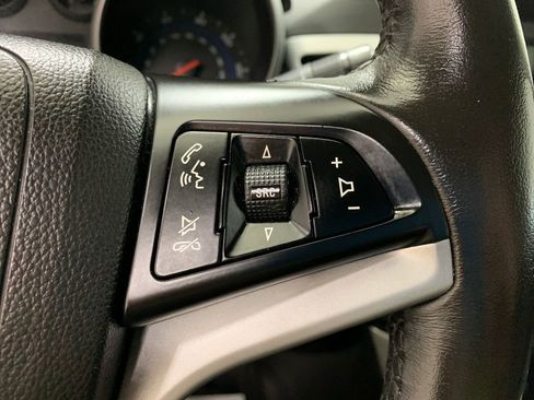 Used 2013 Chevrolet Cruze LT image 23