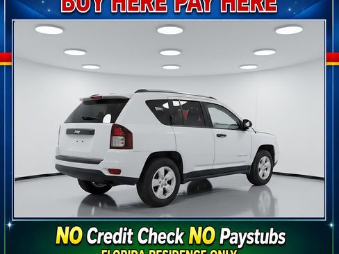 Used 2015 Jeep Compass Sport FWD image 5