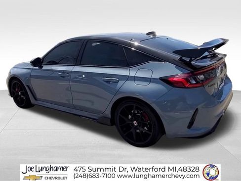 Used 2025 Honda Civic Type R image 6