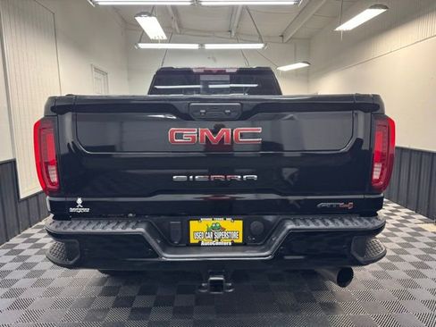 Used 2022 GMC Sierra 2500 AT4 w/ AT4 Preferred Package AWD/4WD image 5
