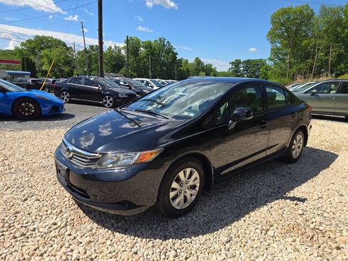 Used 2012 Honda Civic LX image 2