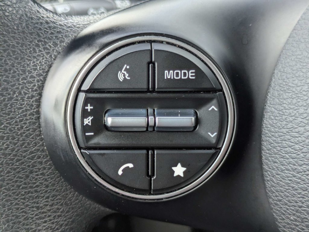 Used 2024 Kia Soul LX w/ Option Group 015 FWD image 24