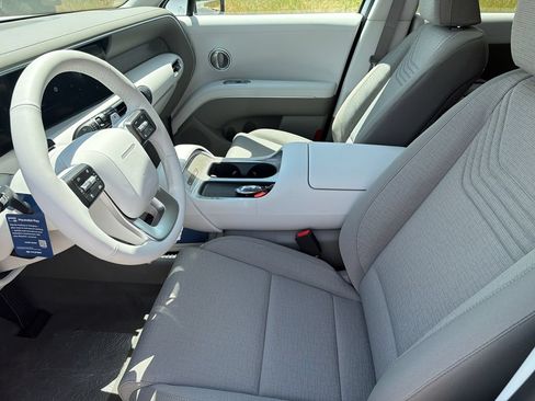 New 2026 Hyundai Palisade SE FWD image 10