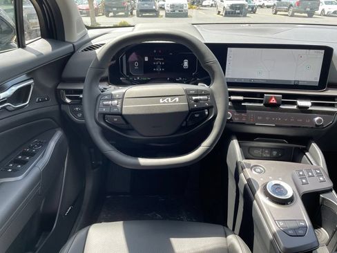New 2027 Kia Sportage SX Prestige AWD/4WD image 13
