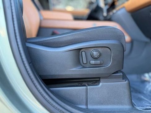 Used 2020 Land Rover Defender 110 X image 35