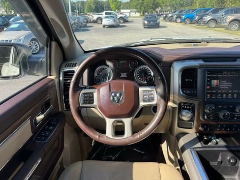Used 2013 RAM 1500 Laramie w/ Convenience Group RWD image 18