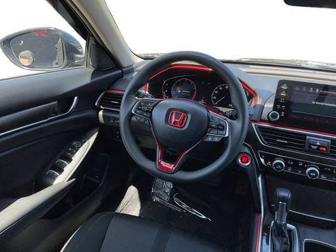 Used 2019 Honda Accord EX image 11