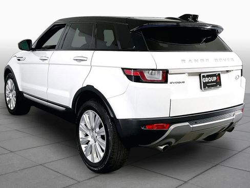Used 2018 Land Rover Range Rover Evoque HSE AWD/4WD image 12
