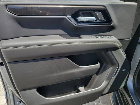 New 2026 GMC Yukon Elevation AWD/4WD image 19