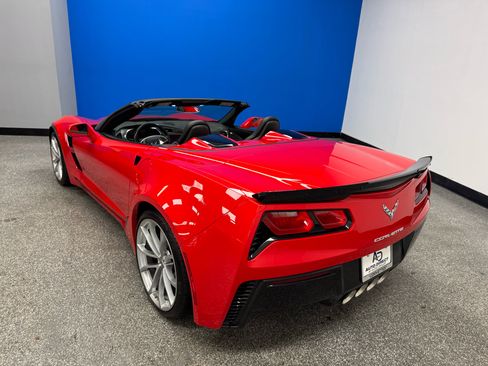 Used 2018 Chevrolet Corvette Grand Sport image 10