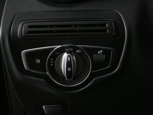 Certified 2022 Mercedes-Benz GLC 300 image 9