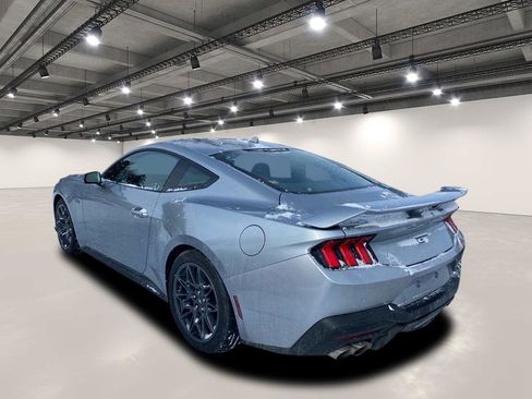 Used 2024 Ford Mustang GT Premium w/ GT Performance Package image 3