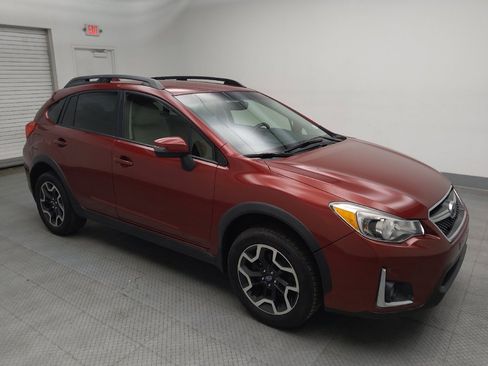 Used 2017 Subaru Crosstrek 2.0i Limited w/ Popular Package #2 image 11