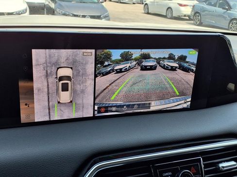 New 2025 Nissan Armada SL w/ Captain's Chari Seat Package image 18