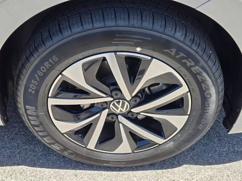 Used 2025 Volkswagen Jetta S FWD image 13