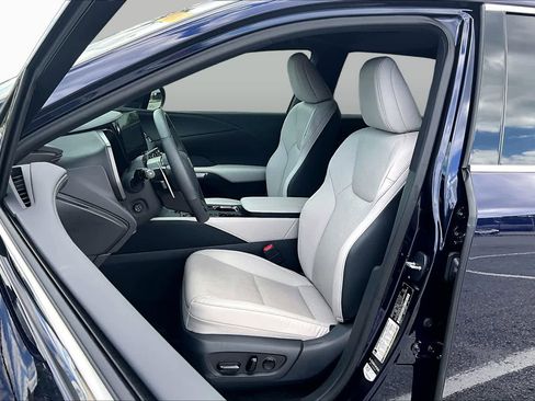 Used 2025 Lexus RX 350 w/ Convenience Package AWD/4WD image 8