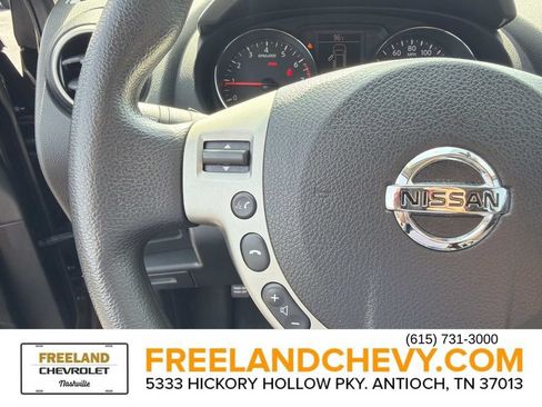 Used 2012 Nissan Rogue SV w/ Premium Pkg FWD image 27