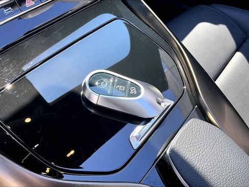 Used 2022 Mercedes-Benz SL 55 AMG 4MATIC image 10