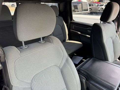 Used 2021 RAM 1500 Big Horn RWD image 10