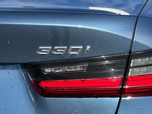 Used 2026 BMW 330i Sedan w/ Premium Package RWD image 24