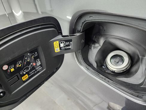 Used 2025 RAM 1500 Limited image 35