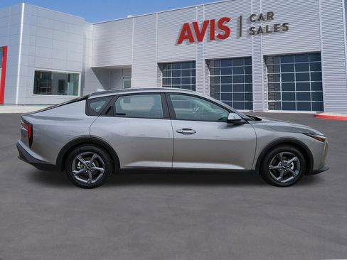Used 2025 Kia K4 FWD image 7