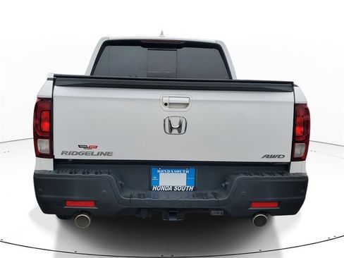 Used 2023 Honda Ridgeline RTL-E image 5