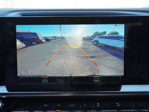 Used 2022 GMC Sierra 1500 SLT w/ X31 Off-Road Package image 25