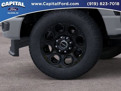 New 2026 Ford F250 Lariat w/ Black Appearance Package AWD/4WD image 19